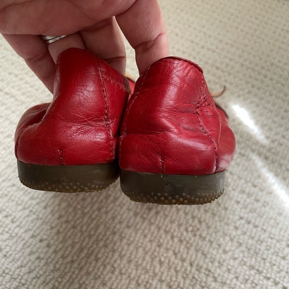 Flats - Picture 3 of 5